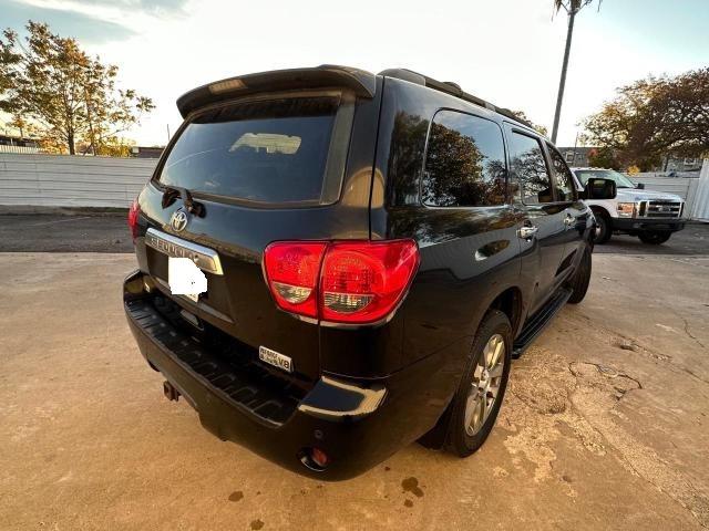 Photo 3 VIN: 5TDKY5G10BS031925 - TOYOTA SEQUOIA 