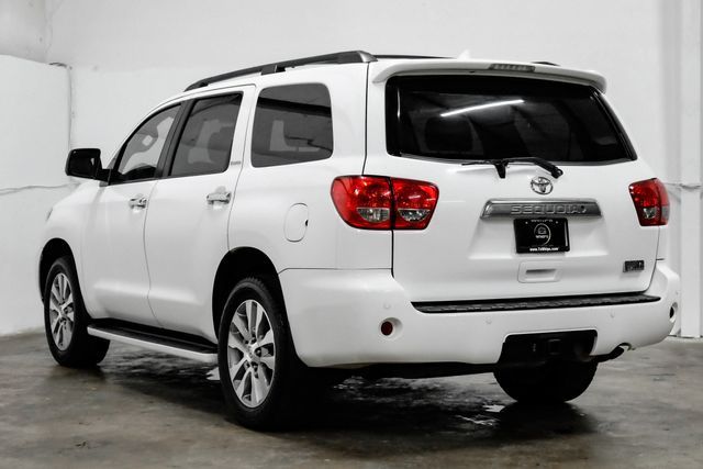 Photo 7 VIN: 5TDKY5G11GS061619 - TOYOTA SEQUOIA 