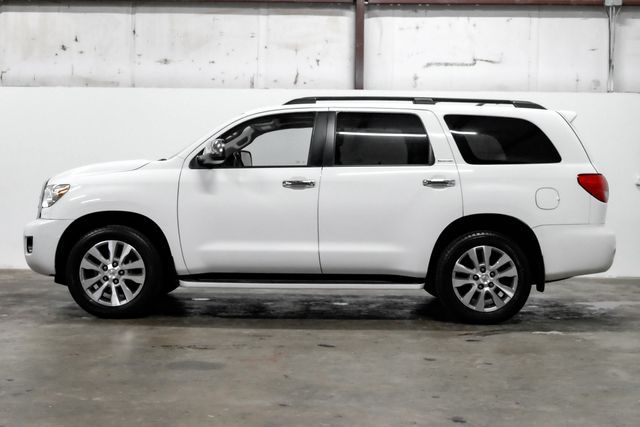 Photo 8 VIN: 5TDKY5G11GS061619 - TOYOTA SEQUOIA 