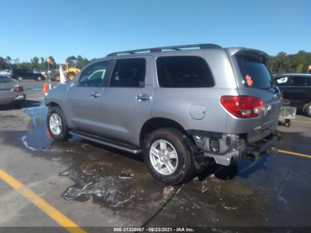 Photo 2 VIN: 5TDKY5G12AS026823 - TOYOTA SEQUOIA 