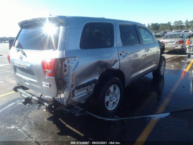 Photo 3 VIN: 5TDKY5G12AS026823 - TOYOTA SEQUOIA 