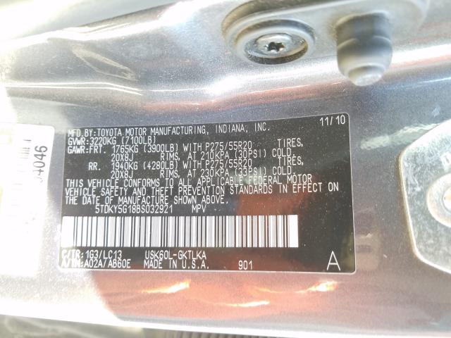 Photo 9 VIN: 5TDKY5G18BS032921 - TOYOTA SEQUOIA LI 