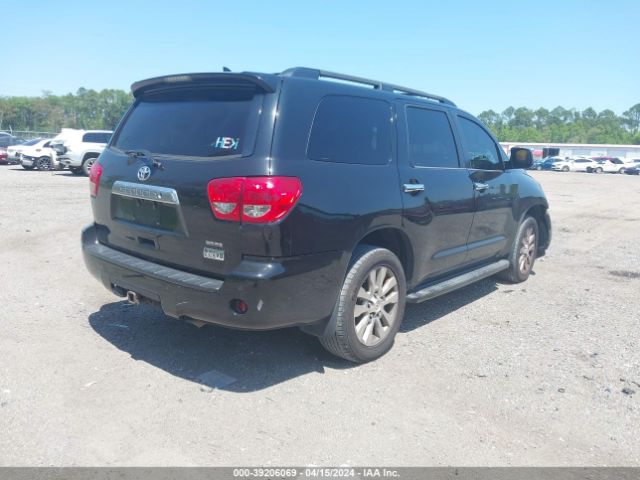 Photo 3 VIN: 5TDKY5G1XCS040374 - TOYOTA SEQUOIA 