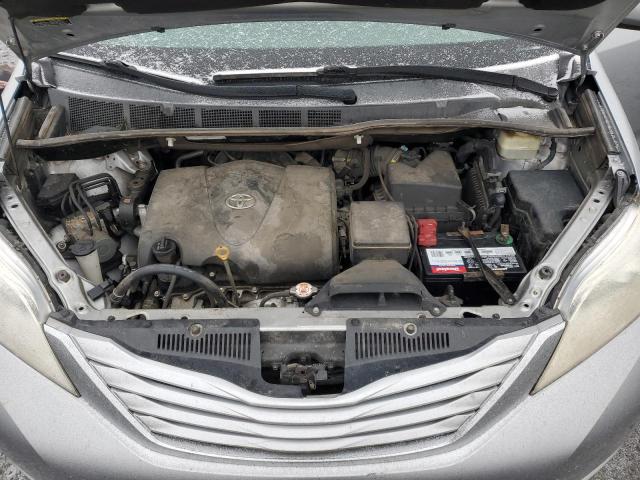 Photo 11 VIN: 5TDKZ3DC0HS769398 - TOYOTA SIENNA LE 