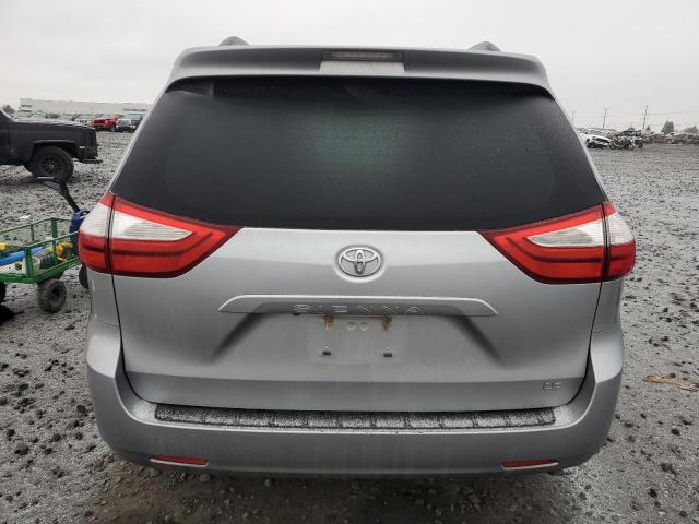 Photo 5 VIN: 5TDKZ3DC0HS769398 - TOYOTA SIENNA LE 