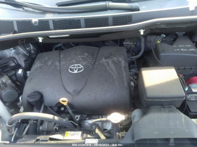 Photo 9 VIN: 5TDKZ3DC0HS788131 - TOYOTA SIENNA 