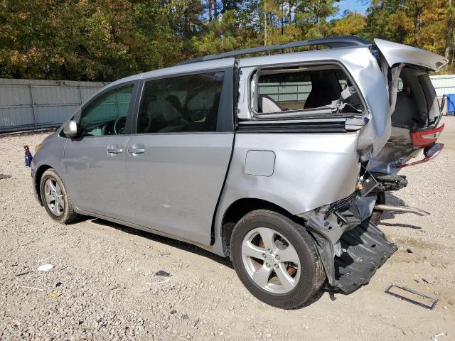 Photo 1 VIN: 5TDKZ3DC0HS827090 - TOYOTA SIENNA LE 