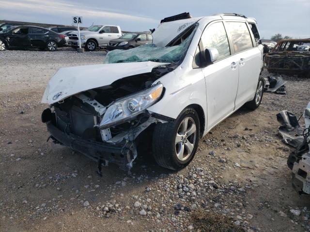 Photo 1 VIN: 5TDKZ3DC0HS845430 - TOYOTA SIENNA LE 