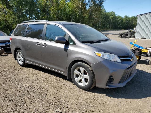 Photo 3 VIN: 5TDKZ3DC0JS957344 - TOYOTA SIENNA LE 