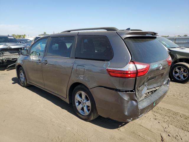 Photo 2 VIN: 5TDKZ3DC0KS010791 - TOYOTA SIENNA LE 