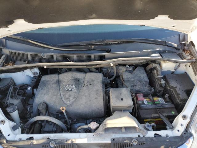 Photo 11 VIN: 5TDKZ3DC0KS017627 - TOYOTA SIENNA LE 