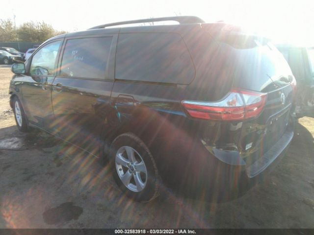 Photo 2 VIN: 5TDKZ3DC0KS988451 - TOYOTA SIENNA 