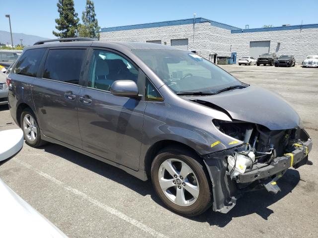 Photo 3 VIN: 5TDKZ3DC0LS056624 - TOYOTA SIENNA LE 