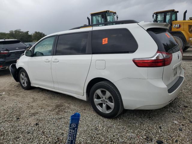 Photo 1 VIN: 5TDKZ3DC0LS065503 - TOYOTA SIENNA LE 