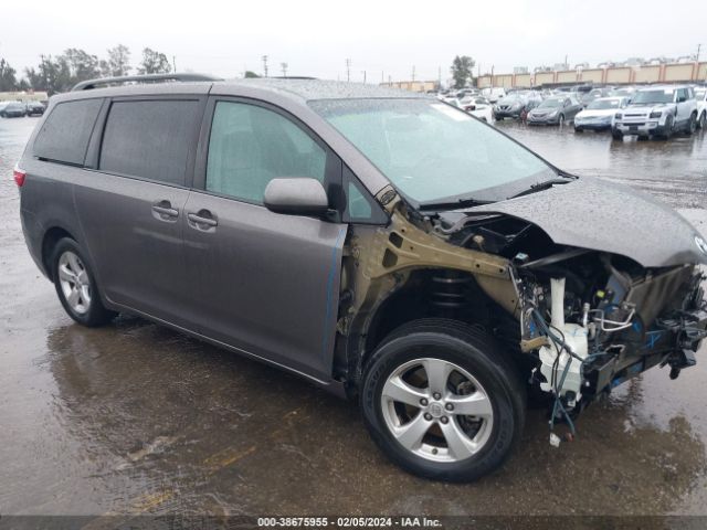 Photo 0 VIN: 5TDKZ3DC1HS782838 - TOYOTA SIENNA 