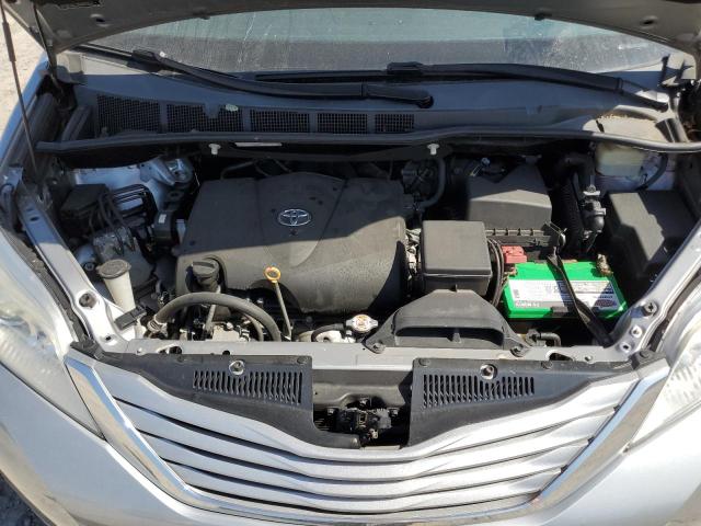 Photo 11 VIN: 5TDKZ3DC1HS786095 - TOYOTA SIENNA LE 