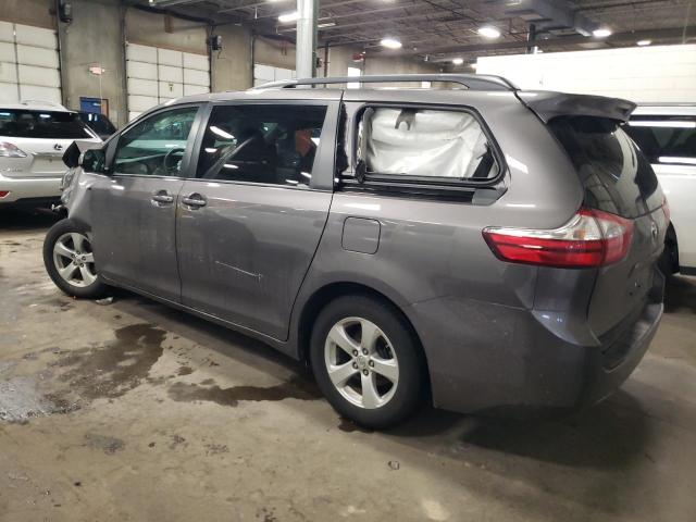 Photo 1 VIN: 5TDKZ3DC1HS795993 - TOYOTA SIENNA LE 