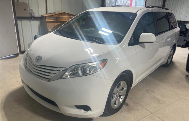 Photo 1 VIN: 5TDKZ3DC1HS840365 - TOYOTA SIENNA LE 