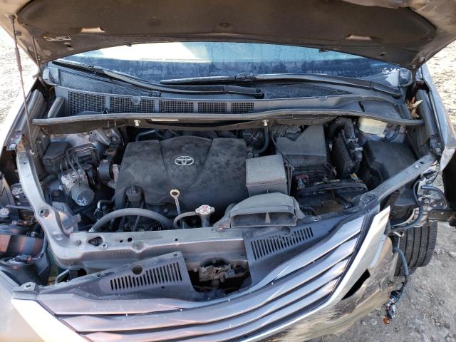 Photo 11 VIN: 5TDKZ3DC1HS898833 - TOYOTA SIENNA LE 