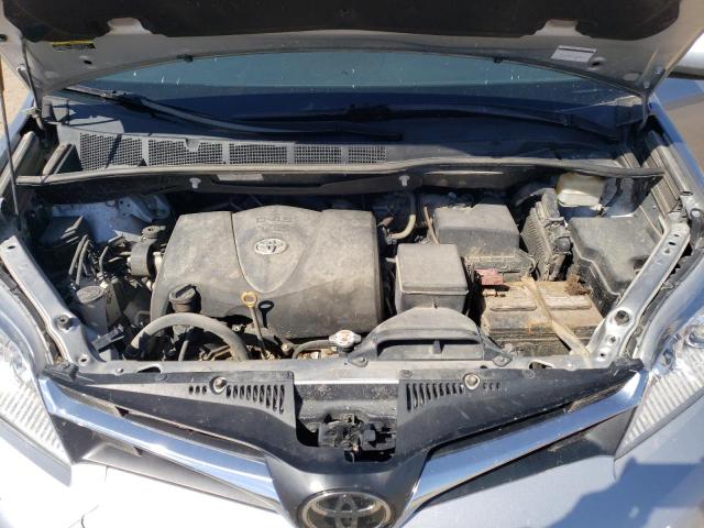 Photo 10 VIN: 5TDKZ3DC1JS901672 - TOYOTA SIENNA LE 