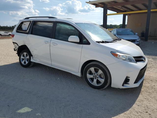 Photo 3 VIN: 5TDKZ3DC1JS911005 - TOYOTA SIENNA LE 