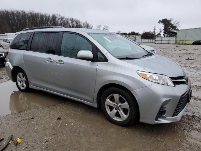 Photo 3 VIN: 5TDKZ3DC1KS974476 - TOYOTA SIENNA LE 