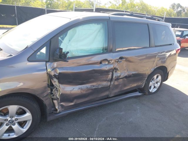 Photo 5 VIN: 5TDKZ3DC1LS048063 - TOYOTA SIENNA 