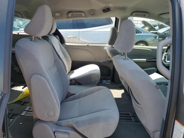 Photo 10 VIN: 5TDKZ3DC1LS065509 - TOYOTA SIENNA LE 