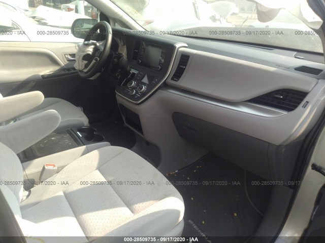 Photo 4 VIN: 5TDKZ3DC1LS077031 - TOYOTA SIENNA 