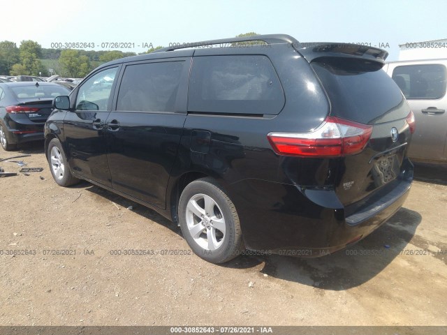 Photo 2 VIN: 5TDKZ3DC2HS787854 - TOYOTA SIENNA 