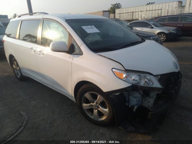 Photo 0 VIN: 5TDKZ3DC2HS798370 - TOYOTA SIENNA 