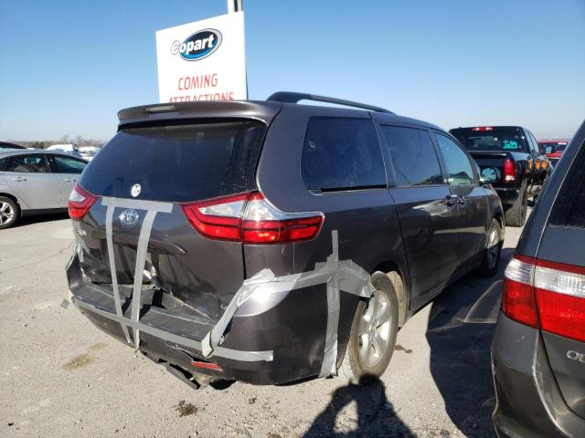 Photo 3 VIN: 5TDKZ3DC2HS823199 - TOYOTA SIENNA LE 