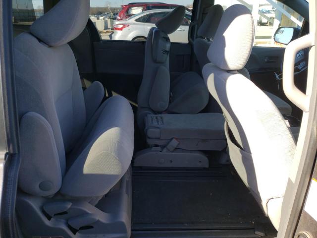 Photo 5 VIN: 5TDKZ3DC2HS823199 - TOYOTA SIENNA LE 