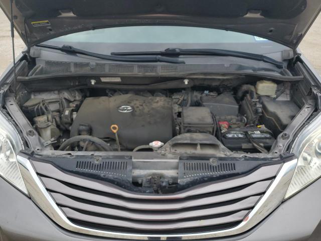 Photo 11 VIN: 5TDKZ3DC2HS851858 - TOYOTA SIENNA LE 