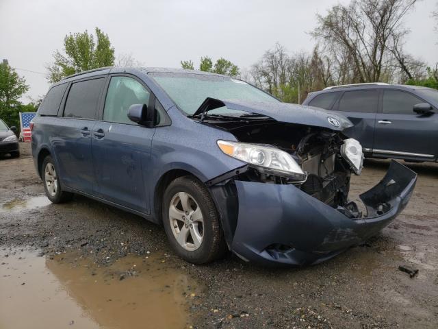 Photo 0 VIN: 5TDKZ3DC2HS867140 - TOYOTA SIENNA LE 