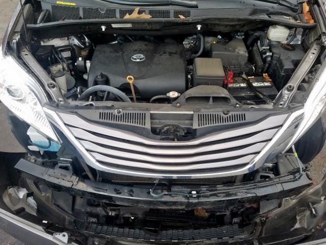 Photo 6 VIN: 5TDKZ3DC2HS886268 - TOYOTA SIENNA LE 