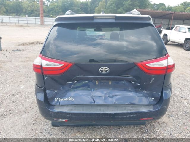 Photo 5 VIN: 5TDKZ3DC2JS910364 - TOYOTA SIENNA 