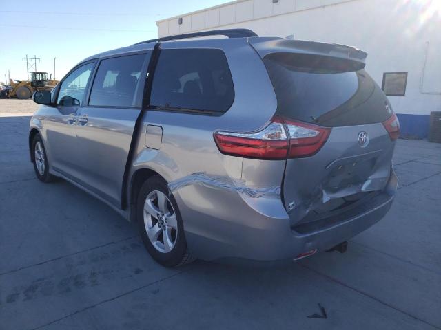 Photo 2 VIN: 5TDKZ3DC2JS918495 - TOYOTA SIENNA LE 