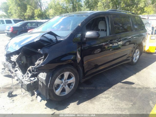 Photo 1 VIN: 5TDKZ3DC2JS932168 - TOYOTA SIENNA 