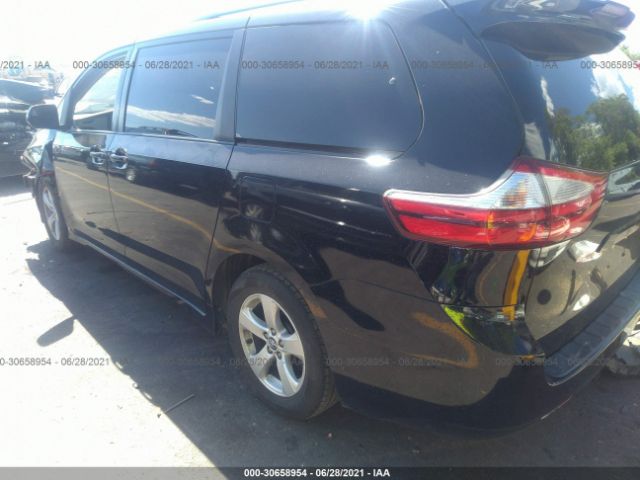 Photo 2 VIN: 5TDKZ3DC2JS932168 - TOYOTA SIENNA 