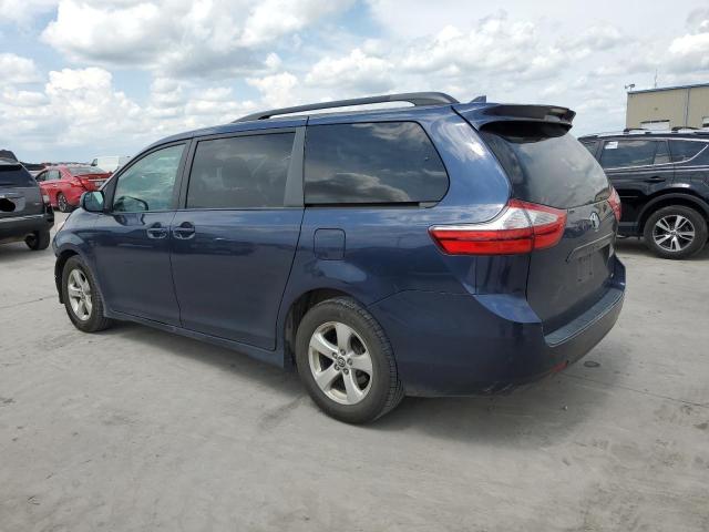 Photo 1 VIN: 5TDKZ3DC2JS940657 - TOYOTA SIENNA LE 