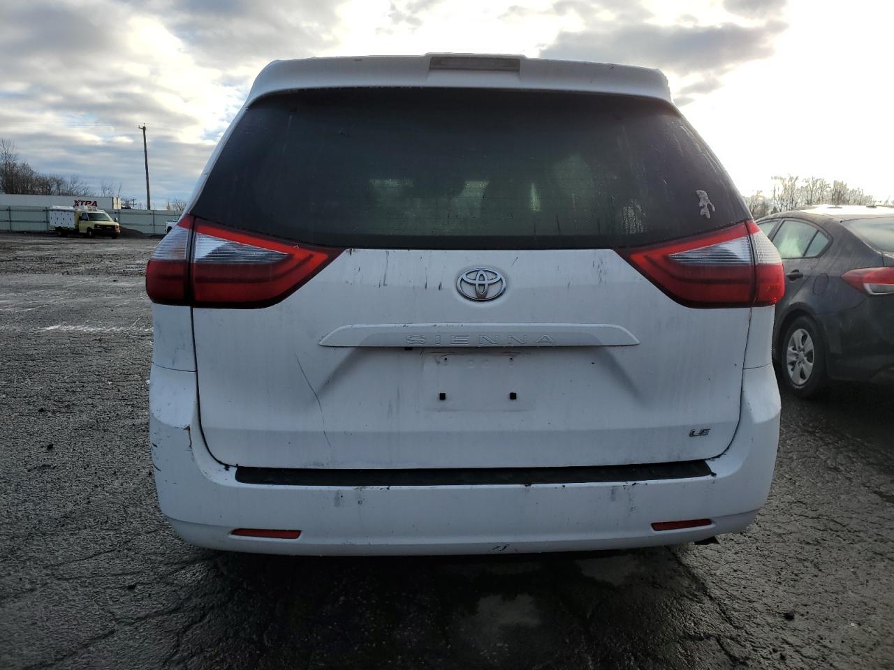 Photo 5 VIN: 5TDKZ3DC2LS059301 - TOYOTA SIENNA 