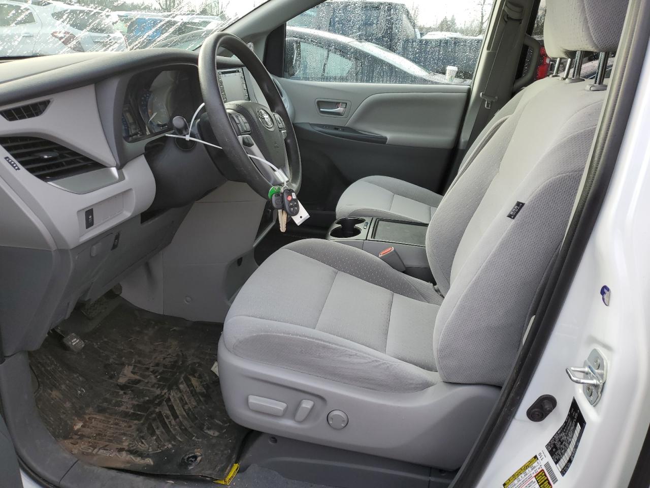 Photo 6 VIN: 5TDKZ3DC2LS059301 - TOYOTA SIENNA 