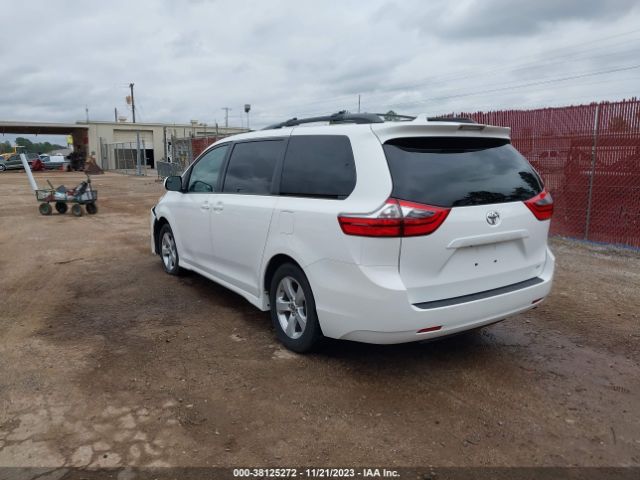 Photo 2 VIN: 5TDKZ3DC2LS071299 - TOYOTA SIENNA 