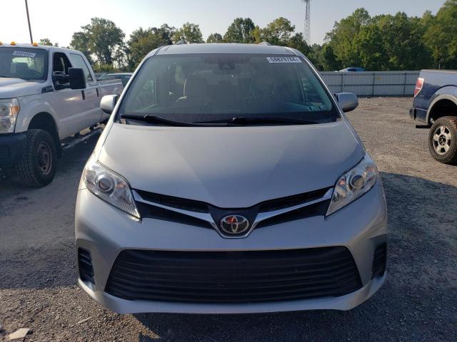 Photo 4 VIN: 5TDKZ3DC2LS074171 - TOYOTA SIENNA LE 