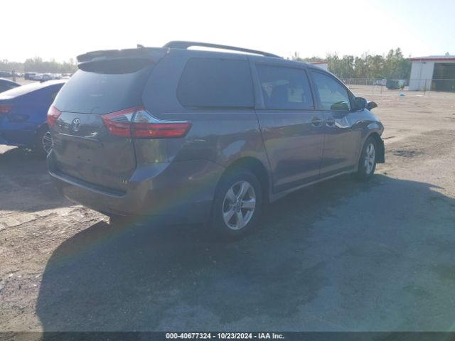 Photo 3 VIN: 5TDKZ3DC2LS076504 - TOYOTA SIENNA 