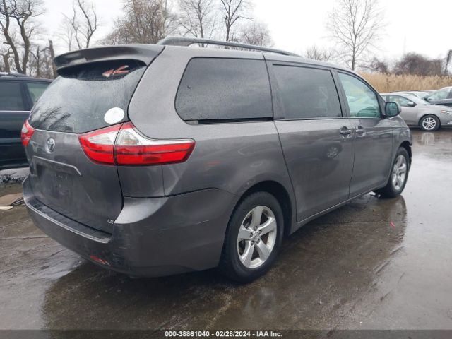 Photo 3 VIN: 5TDKZ3DC3HS776264 - TOYOTA SIENNA 