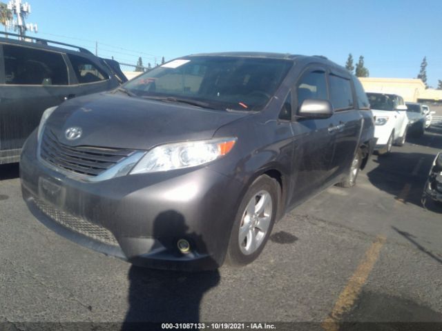 Photo 1 VIN: 5TDKZ3DC3HS781271 - TOYOTA SIENNA 