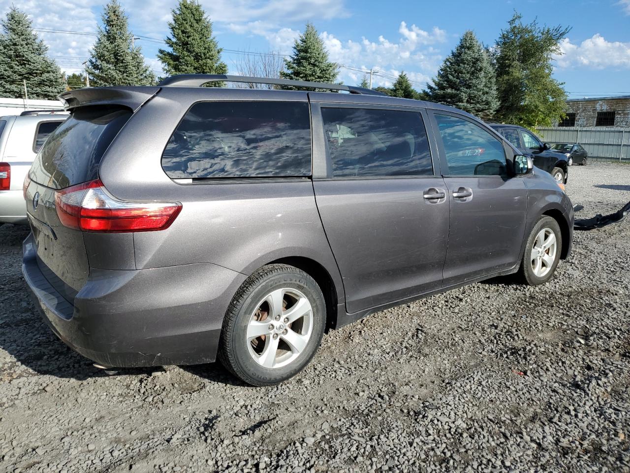 Photo 2 VIN: 5TDKZ3DC3HS784445 - TOYOTA SIENNA LE 