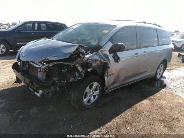 Photo 1 VIN: 5TDKZ3DC3HS786325 - TOYOTA SIENNA 